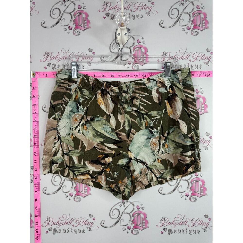 Reitmans shorts linen Olive Green Floral Drawstring Shorts